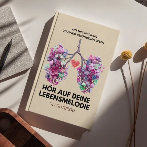 Buch-Mockup „Höre auf deine Lebensmelodie“ von Uli Gutbrod