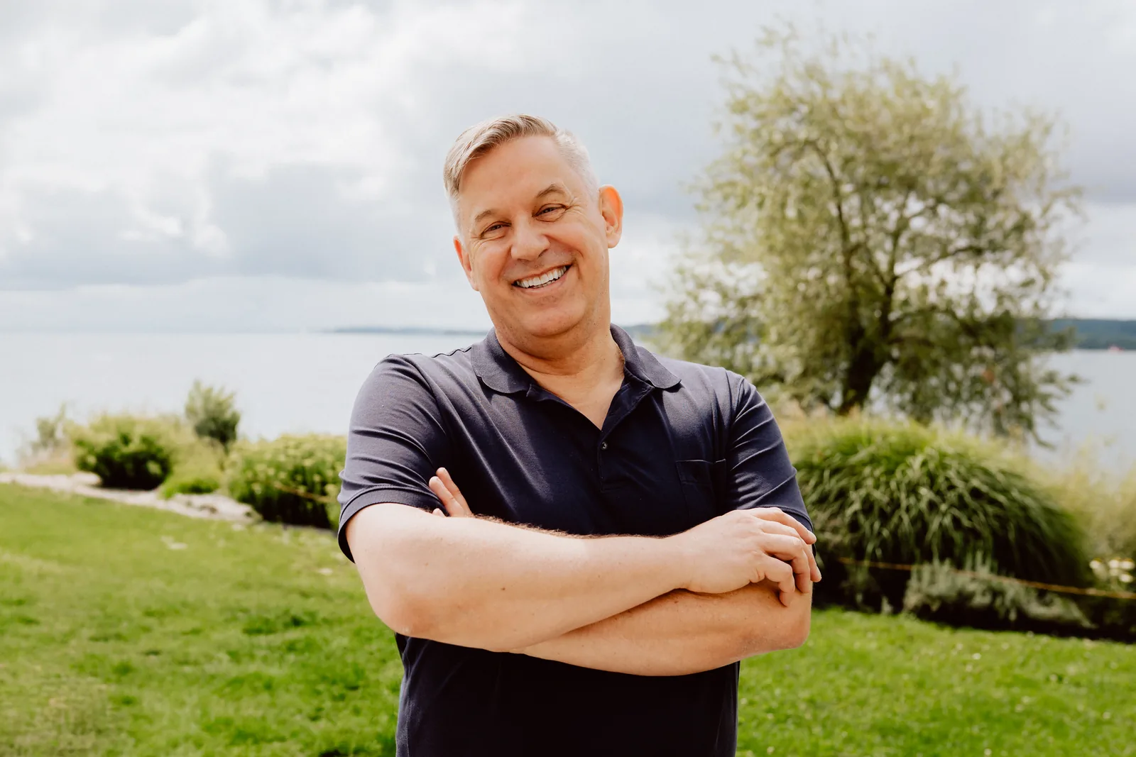Uli Gutbrod am Ufer des Bodensees